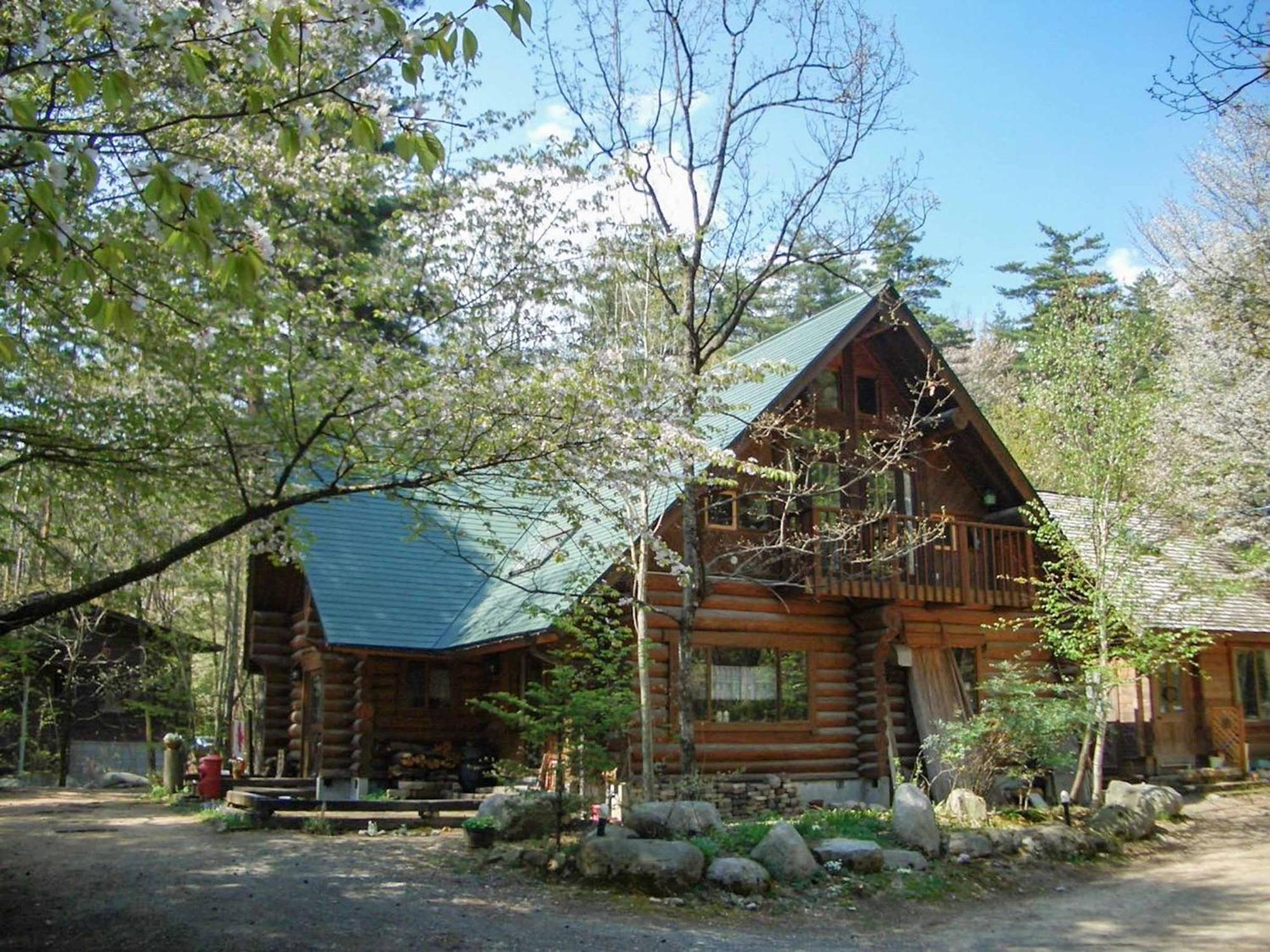 Canadian Loghouse Inn AzuminoYujin Bagian luar foto